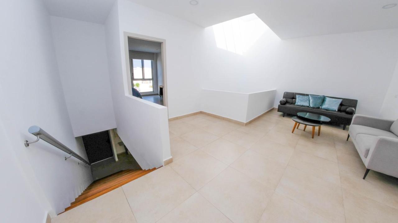 Urbanizacion Privada, Seguridad Y Confort Manta Exterior foto