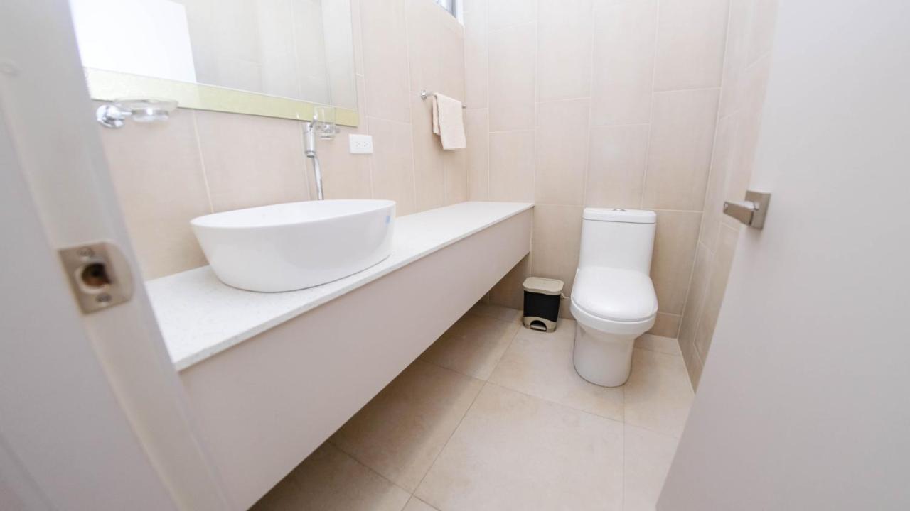 Urbanizacion Privada, Seguridad Y Confort Manta Exterior foto