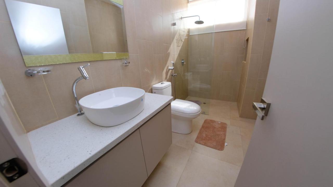 Urbanizacion Privada, Seguridad Y Confort Manta Exterior foto