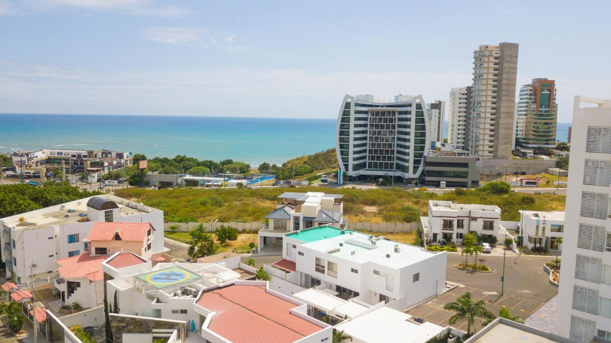 Urbanizacion Privada, Seguridad Y Confort Manta Exterior foto