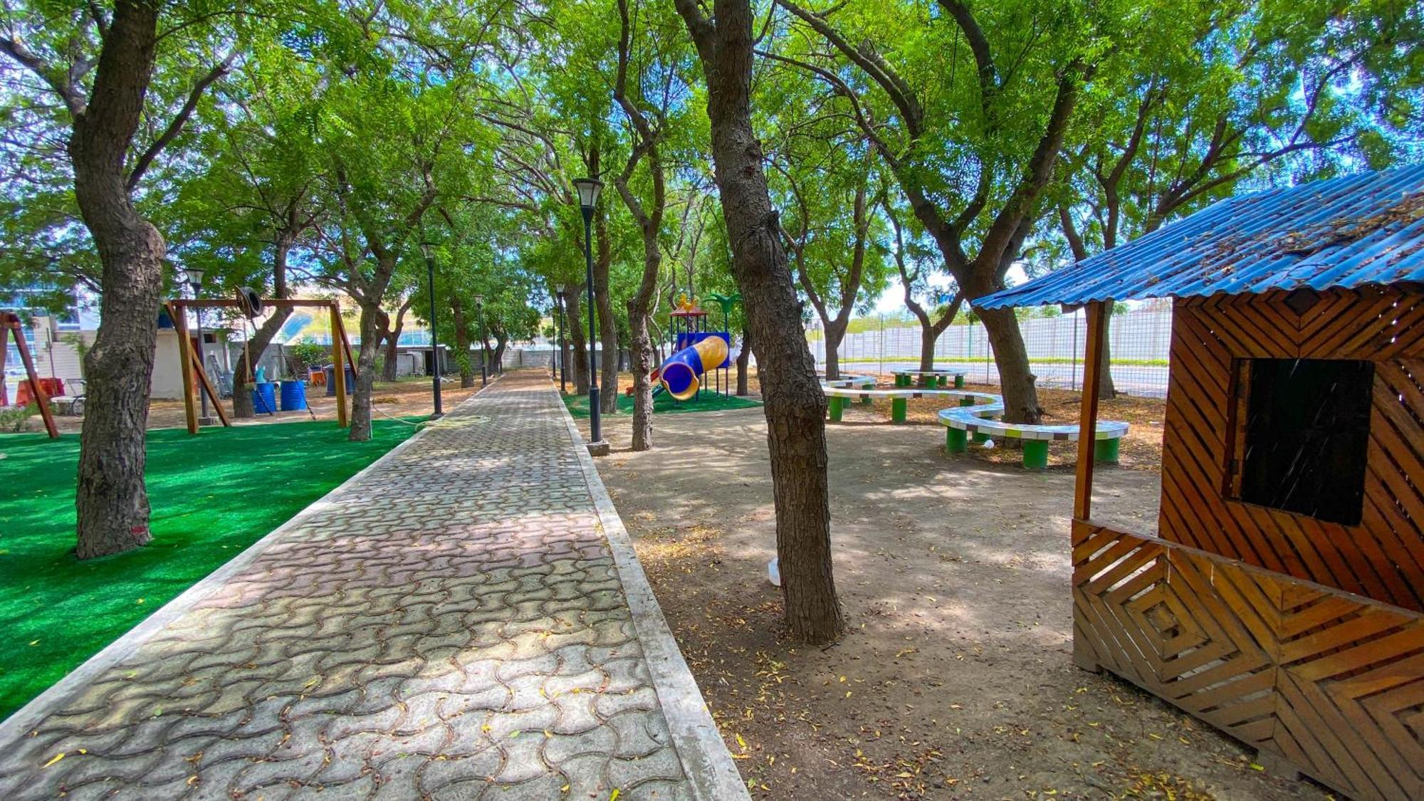 Urbanizacion Privada, Seguridad Y Confort Manta Exterior foto